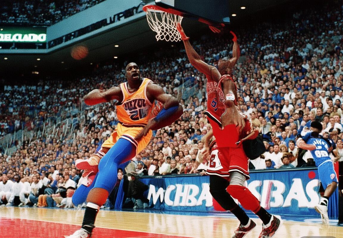 1995年NBA公牛魔术巅峰对决：乔丹与奥尼尔史诗对决回顾