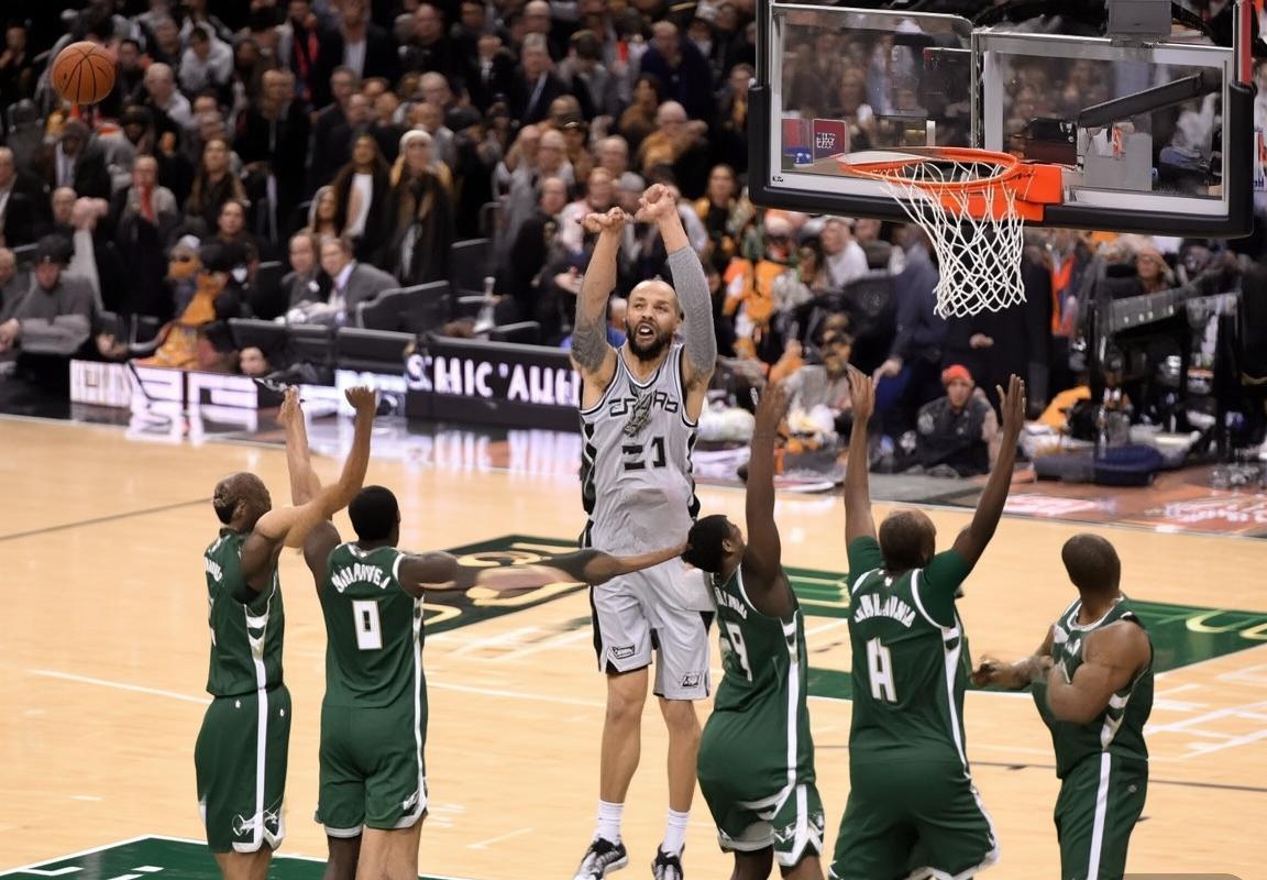 2018年NBA季后赛：马刺与雄鹿巅峰对决精彩回顾